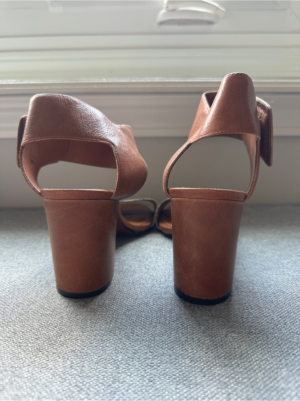 Enzo Angiolini Windell Snake Skin Ankle Strap Block Open Toe Heel Sandal Shoes View 5